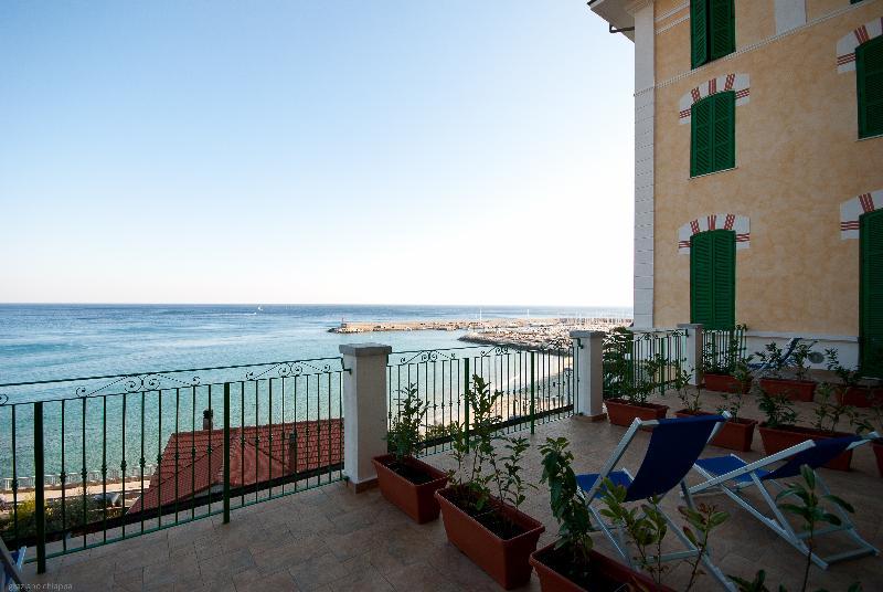 Hotel Del Golfo Finale Ligure Exterior foto